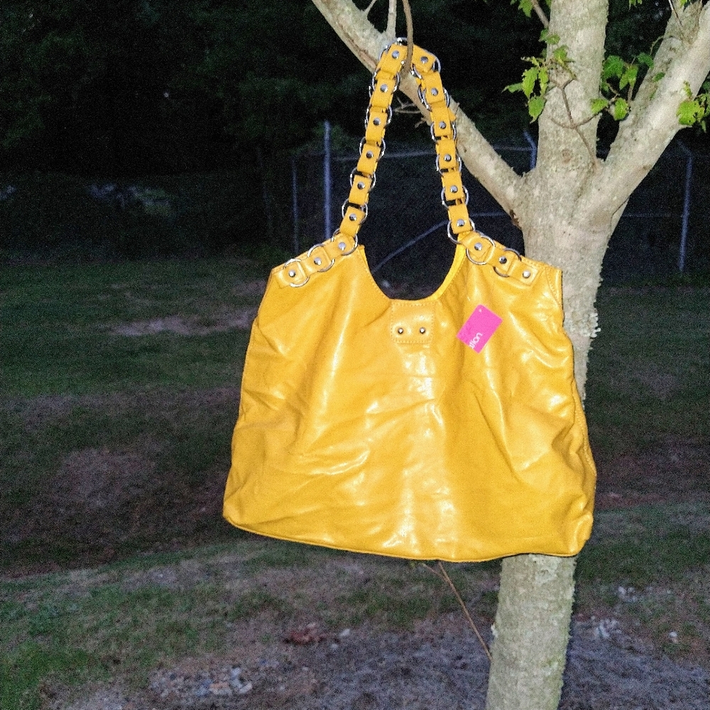 NWT Faux Leather Purse